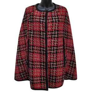 Vivienne by Vivienne Tam cape size 2